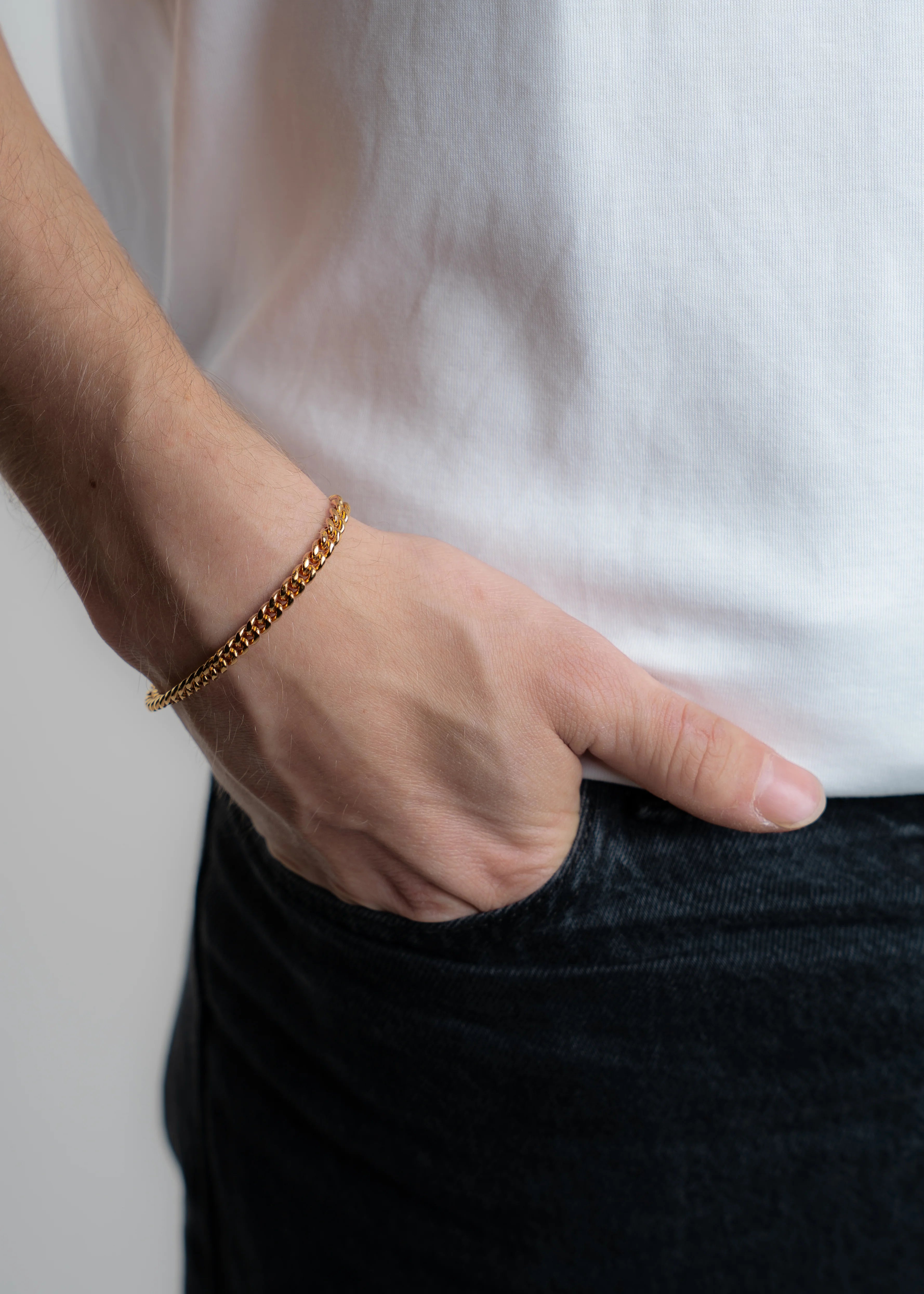 Cuban Link Bracelet 5MM in Gold