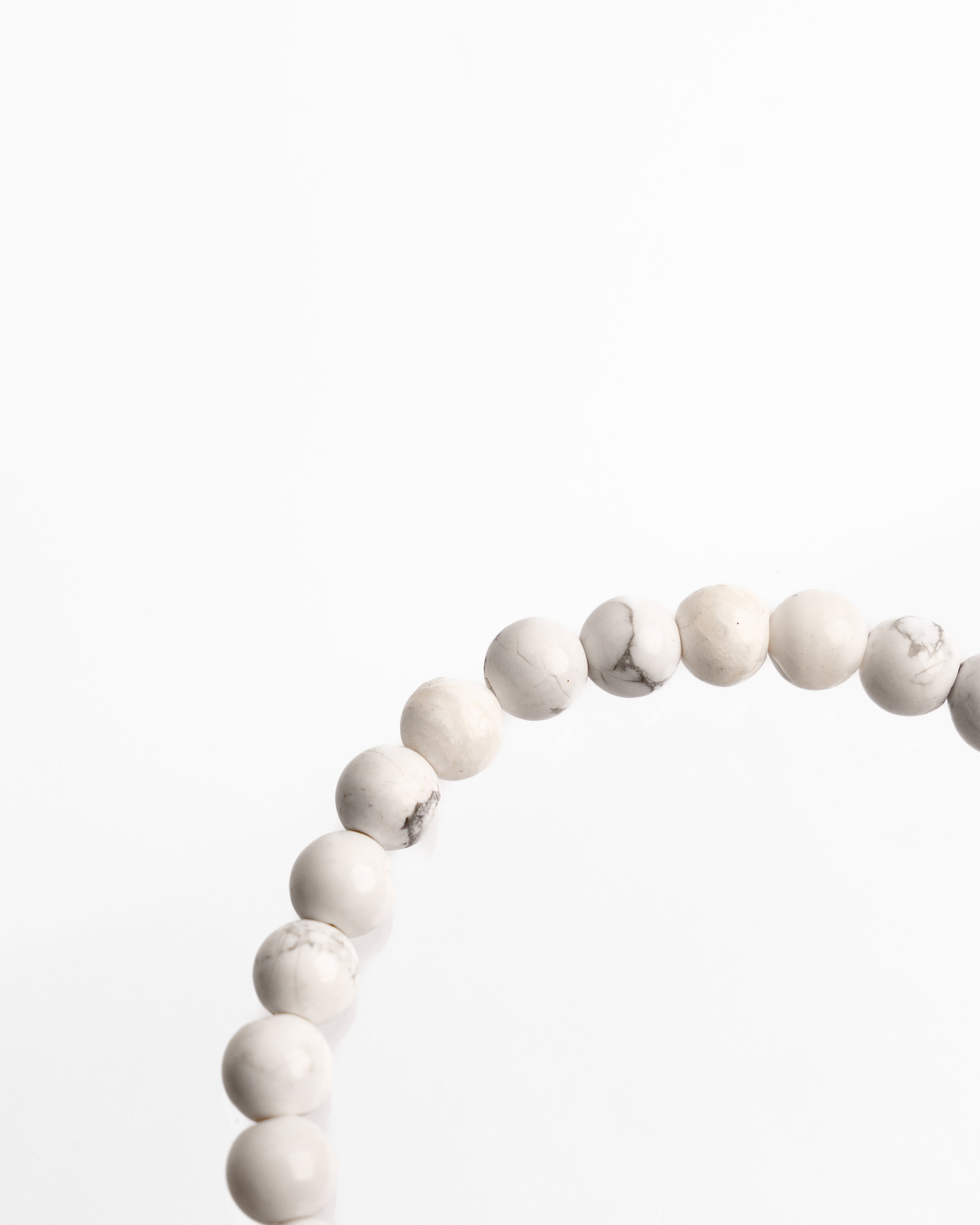 Witte kralen armband